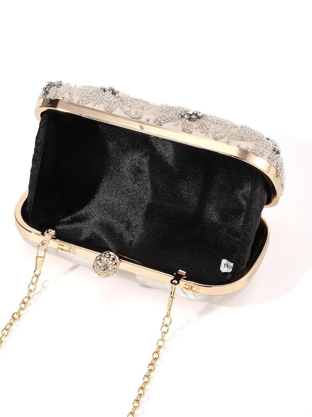 Beaded Floral Clutch — Vintage-Inspired Elegance